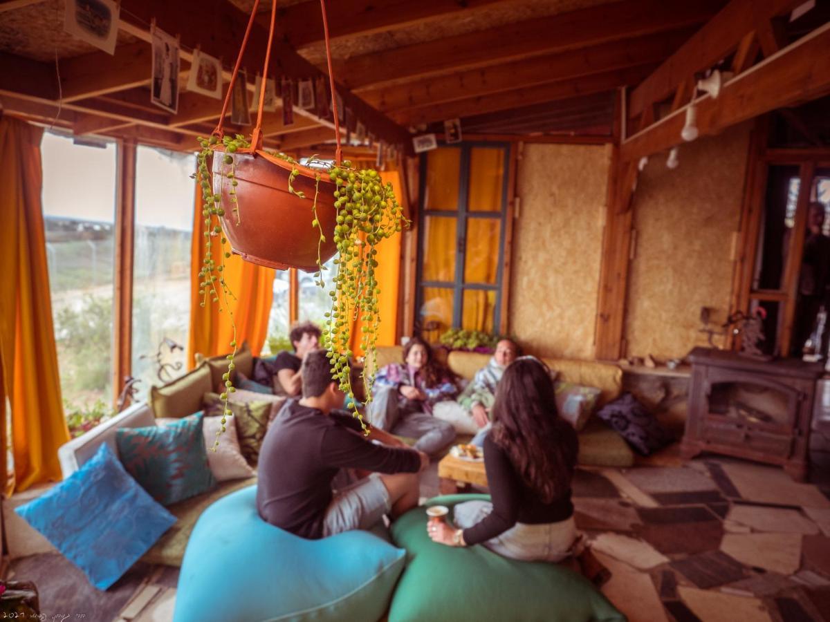 Nomad Hostel Nimrod Exterior photo