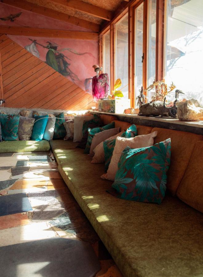 Nomad Hostel Nimrod Exterior photo